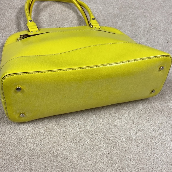 Kate spade Yellow Women's Bag with Polka Dot interior lining - Picture 6 of 8